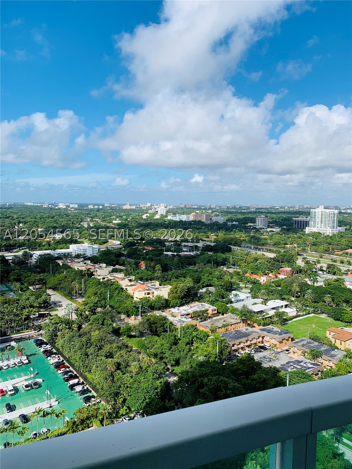 image Skyline on Brickell12