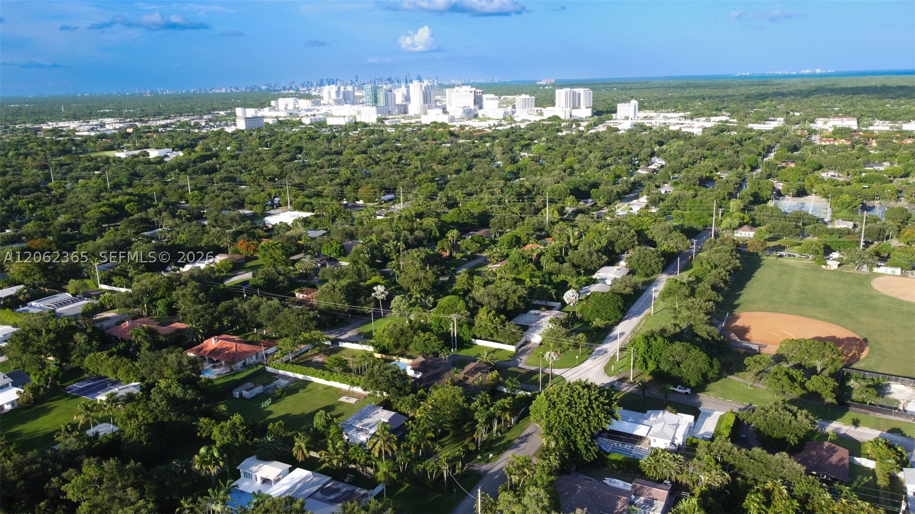 9980 SW 83rd Ave Miami, FL 33156