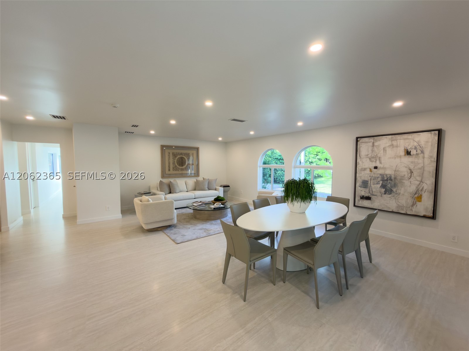 9980 SW 83rd Ave Miami, FL 33156