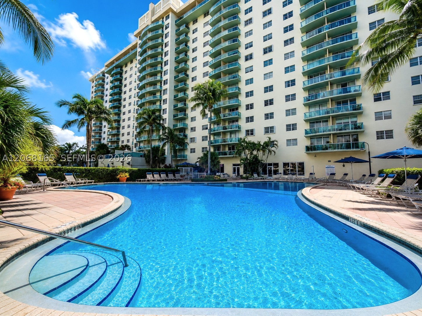 19390 Collins Ave #1210