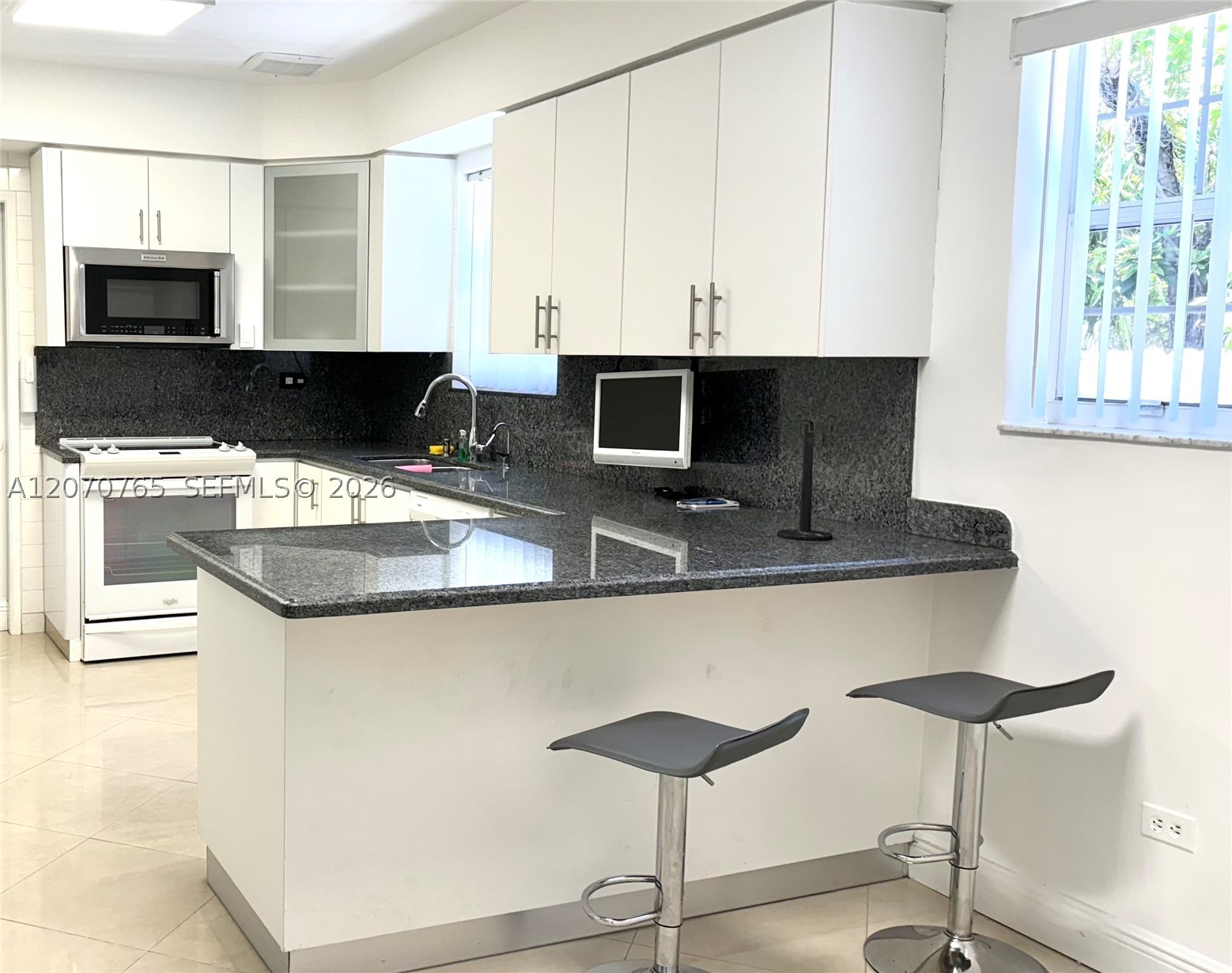 1611 71st St Miami Beach, FL 33141