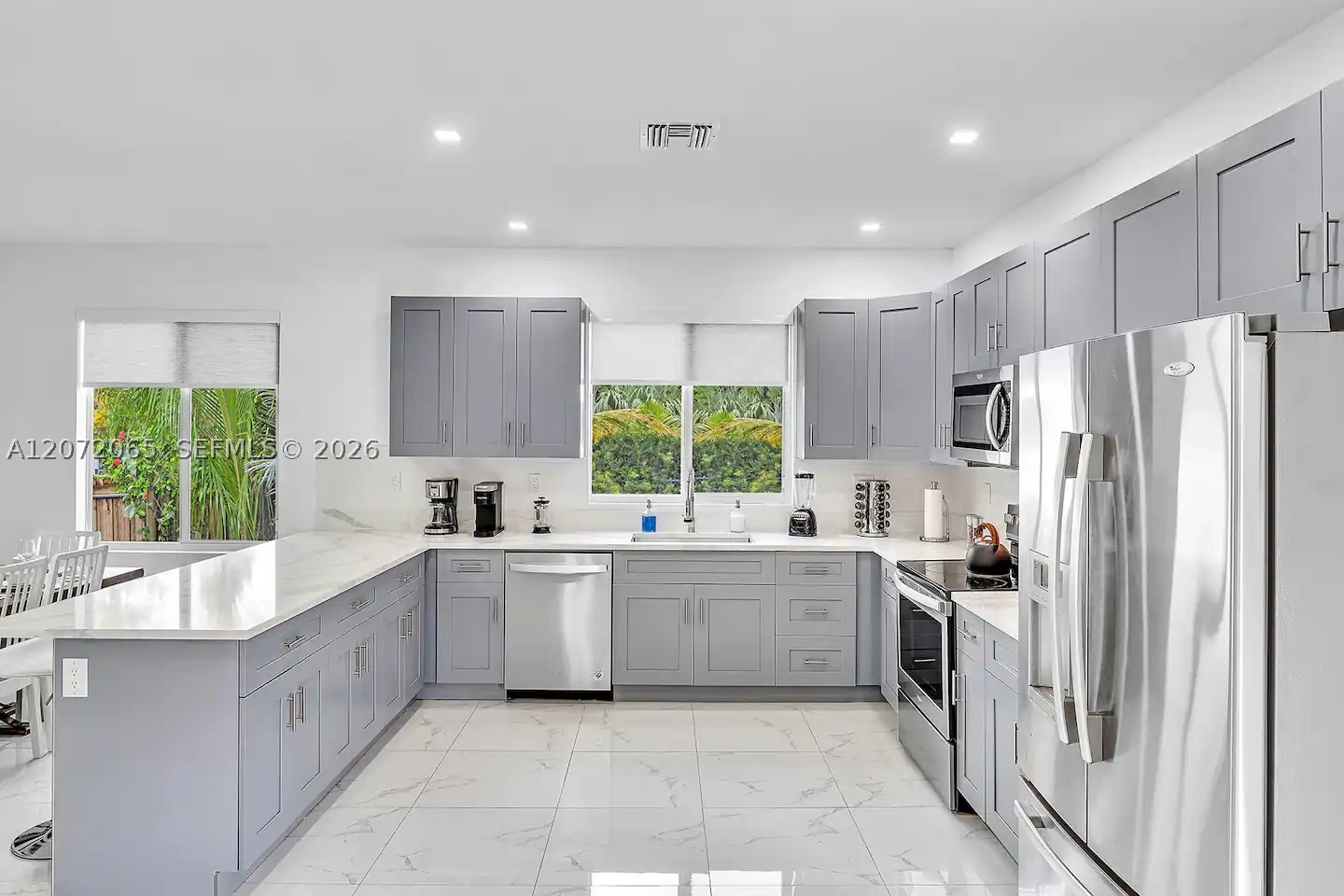 10245 SW 212th St Cutler Bay, FL 33189