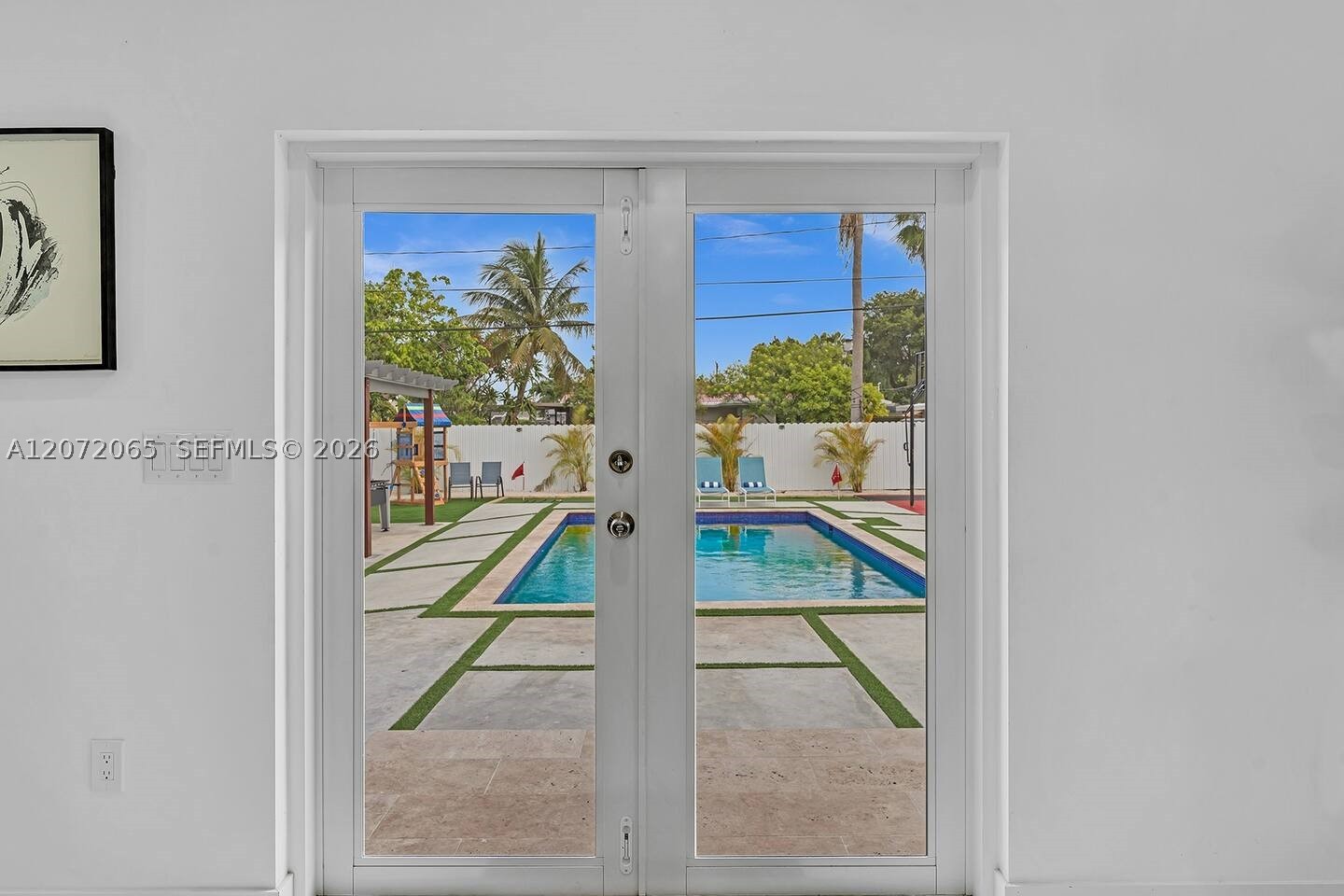 10245 SW 212th St Cutler Bay, FL 33189