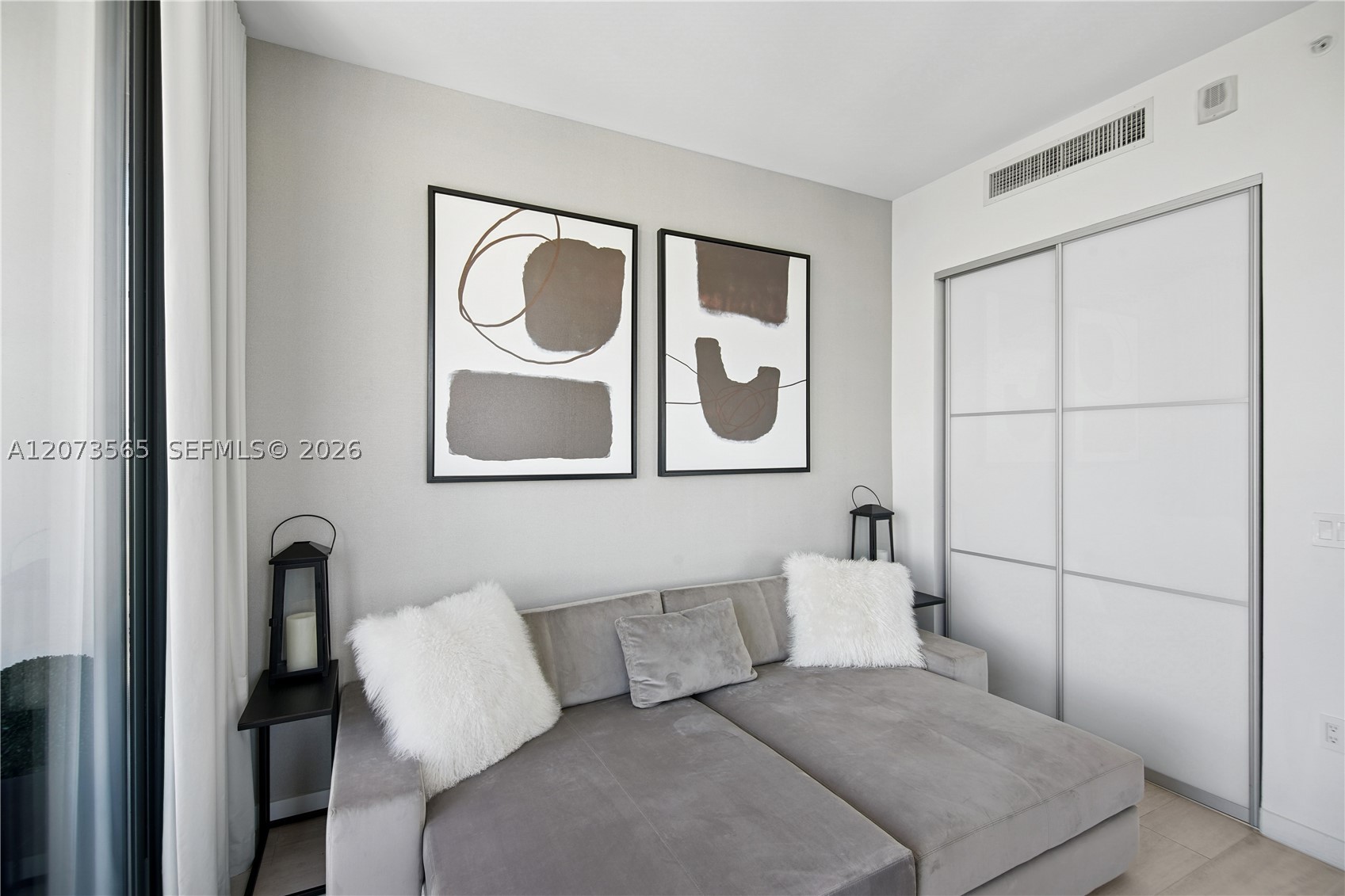 2831 S Bayshore Dr #1908 Miami, FL 33133