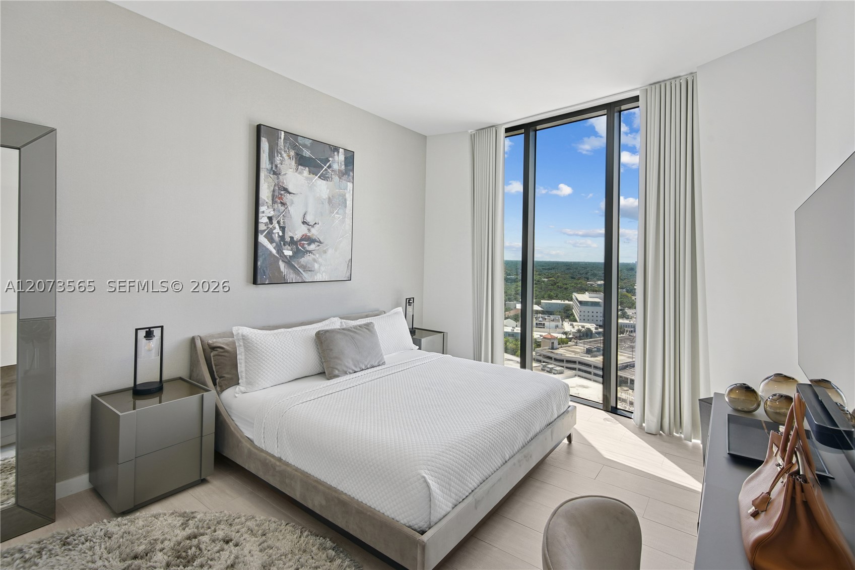 2831 S Bayshore Dr #1908 Miami, FL 33133