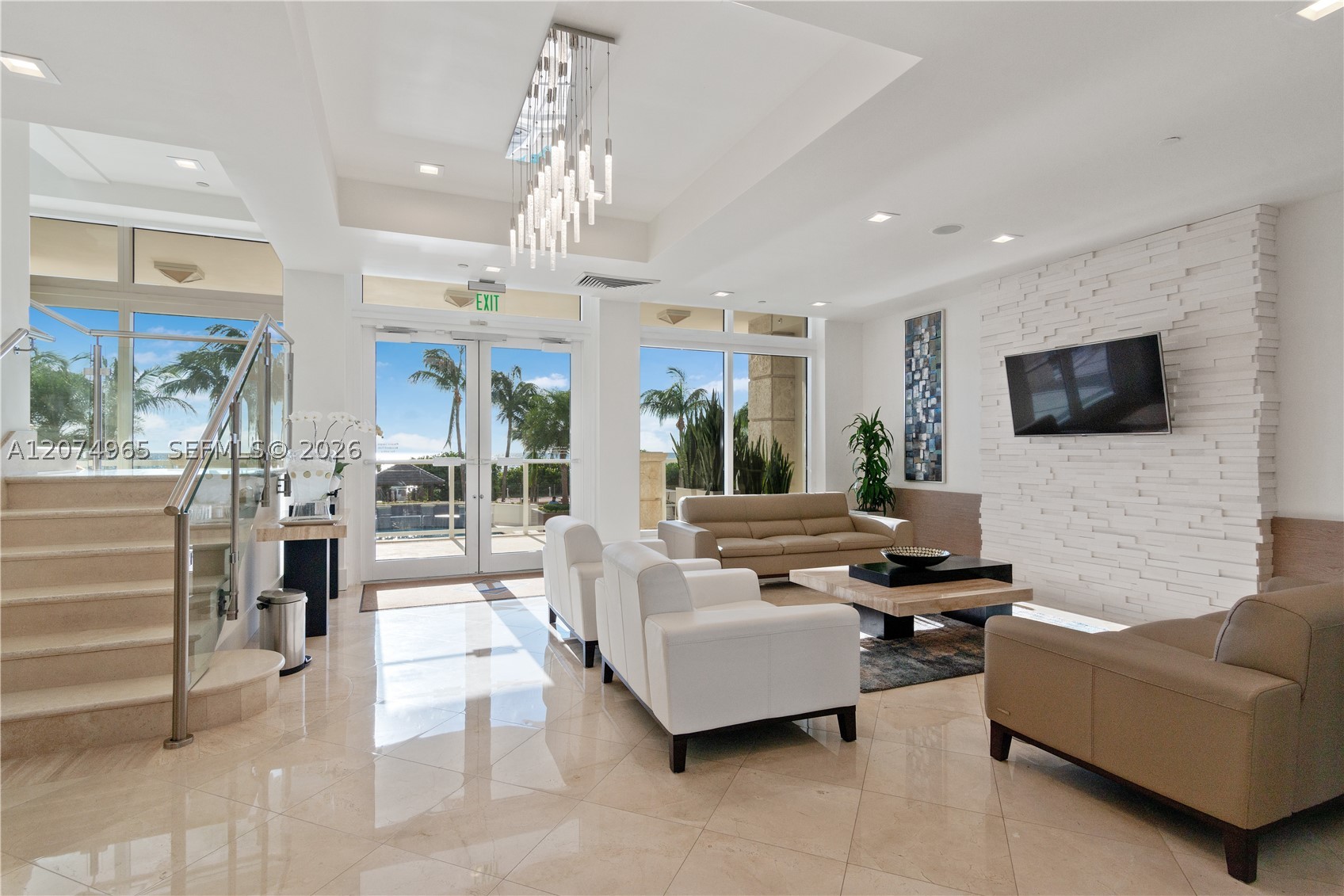 4779 Collins Ave #1804 Miami Beach, FL 33140