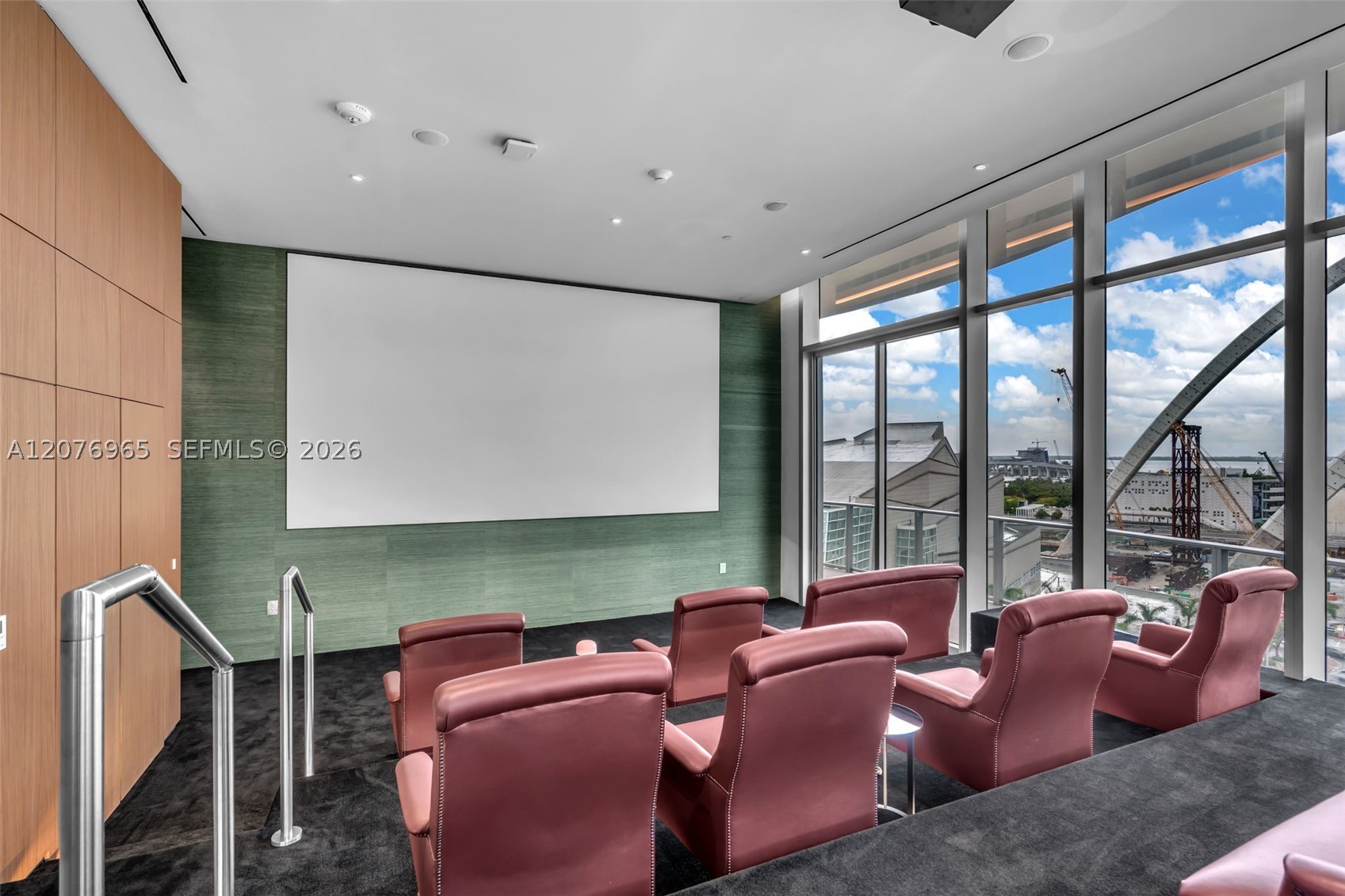 1400 Biscayne Blvd #2305 Miami, FL 33132
