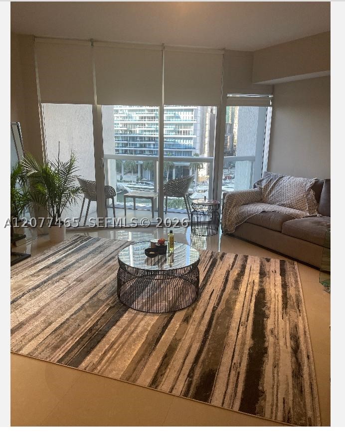 image Icon Brickell I2