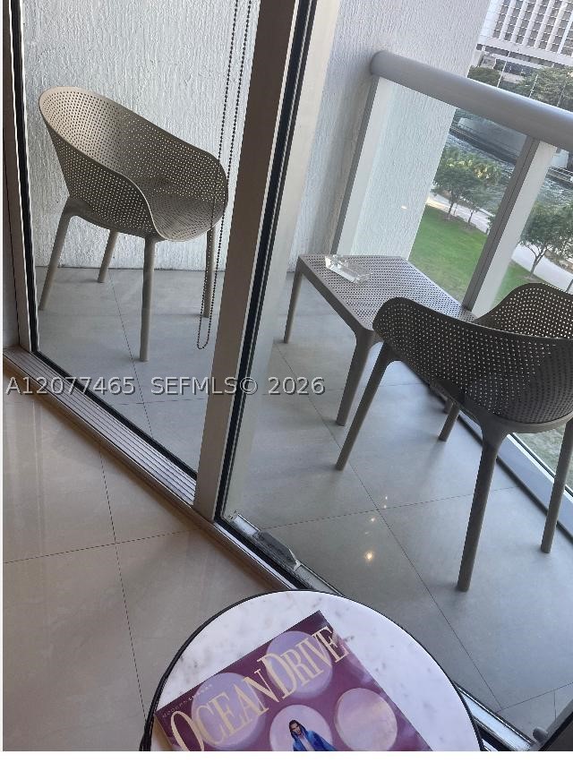 image Icon Brickell I3