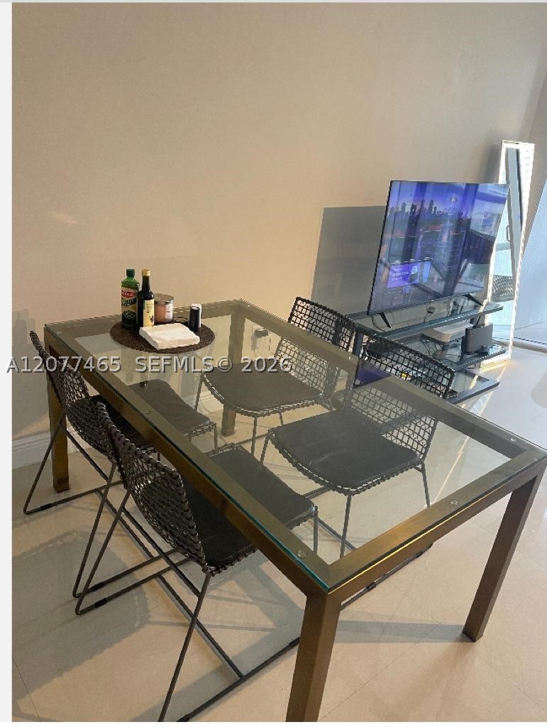 image Icon Brickell I6