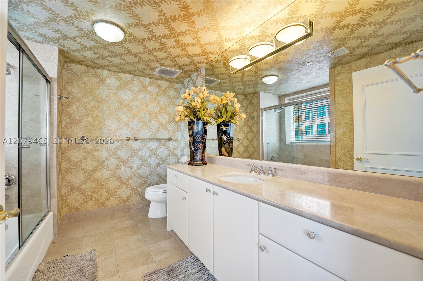2100 N Ocean Blvd #18B Fort Lauderdale, FL 33305
