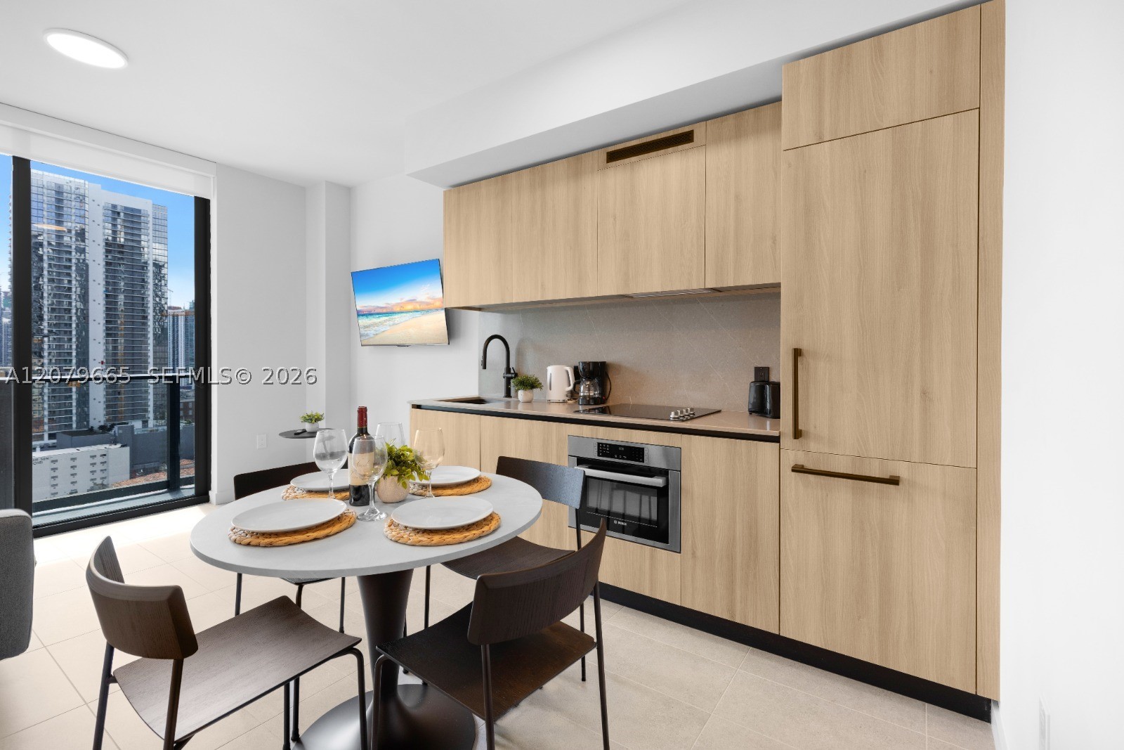 121 NE 5th St #2002 Miami, FL 33132