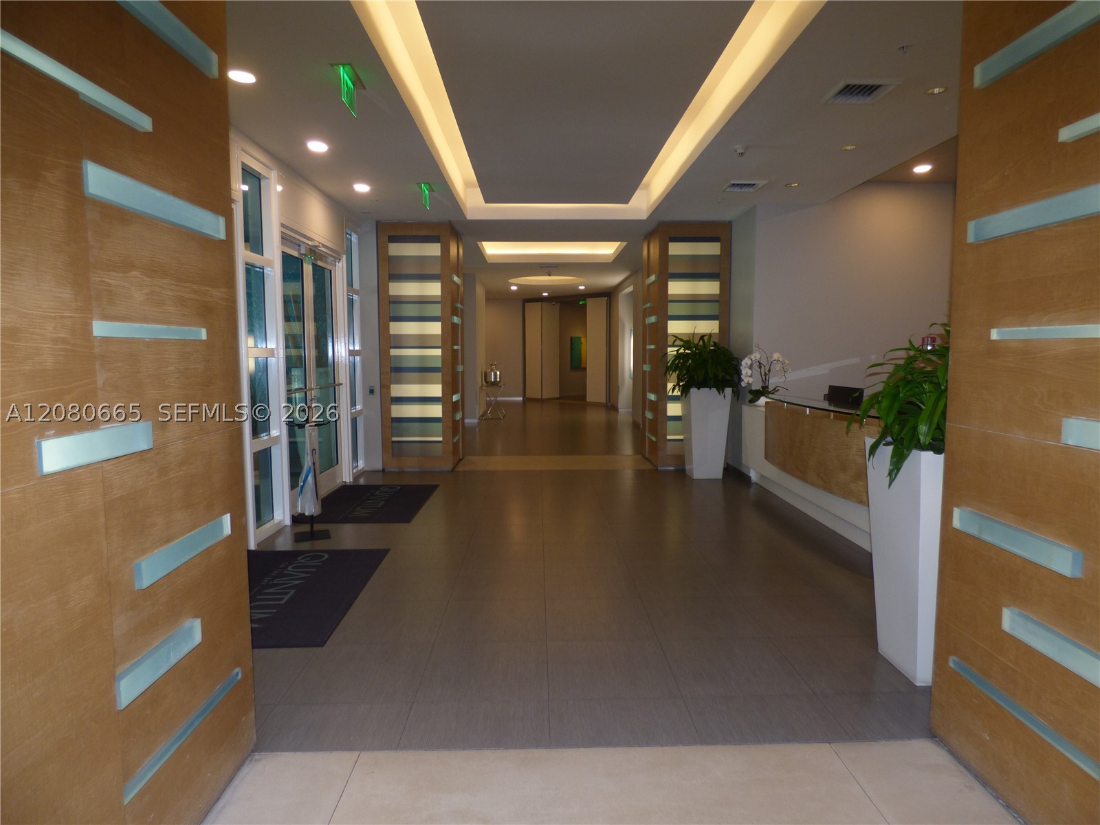 1900 N Bayshore Dr #2905