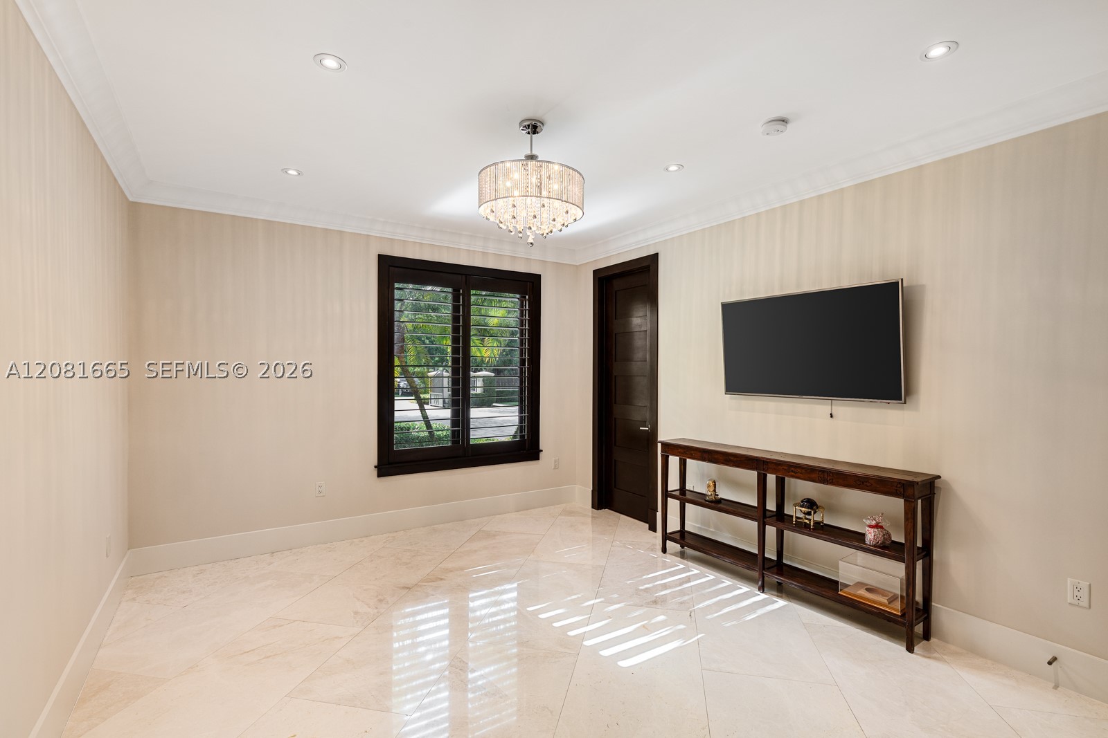 7740 SW 79th Ct Miami, FL 33143