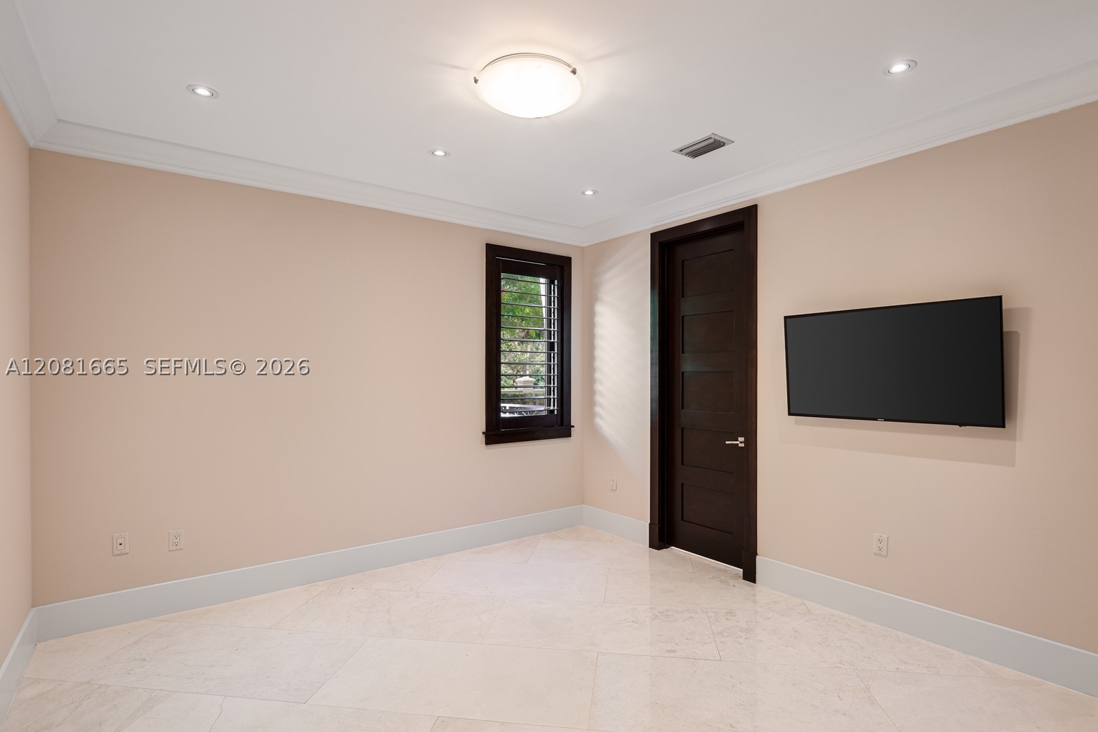 7740 SW 79th Ct Miami, FL 33143