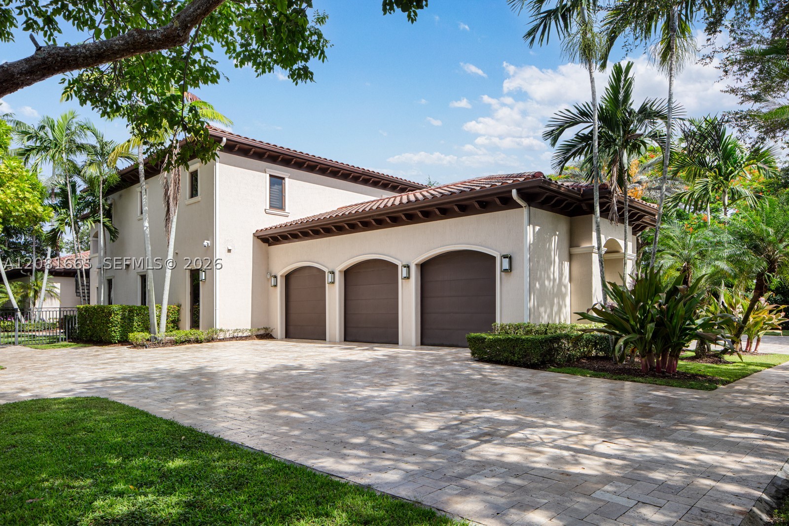 7740 SW 79th Ct Miami, FL 33143