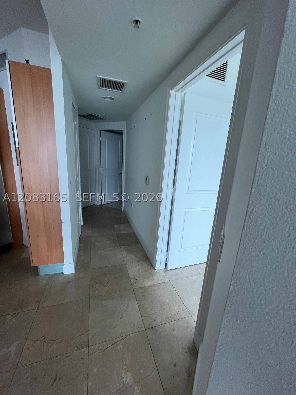 image Platinum Condominium5