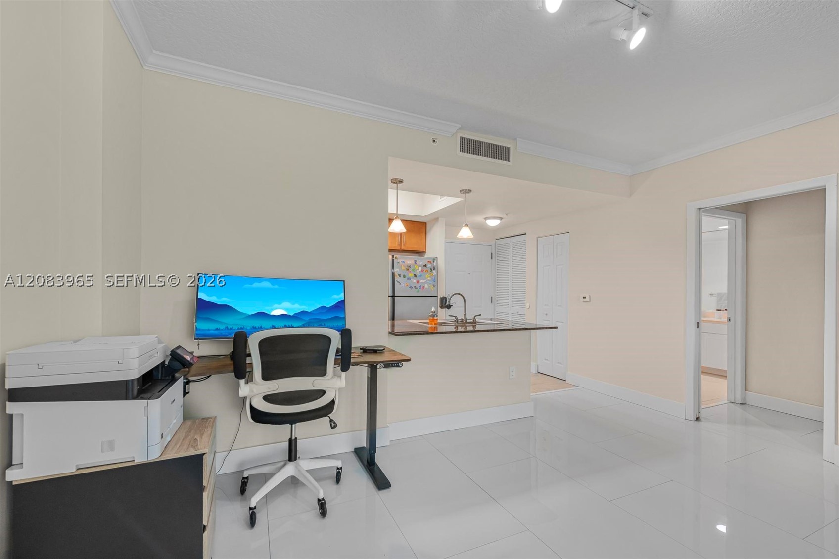 image Cite on the Bay East15