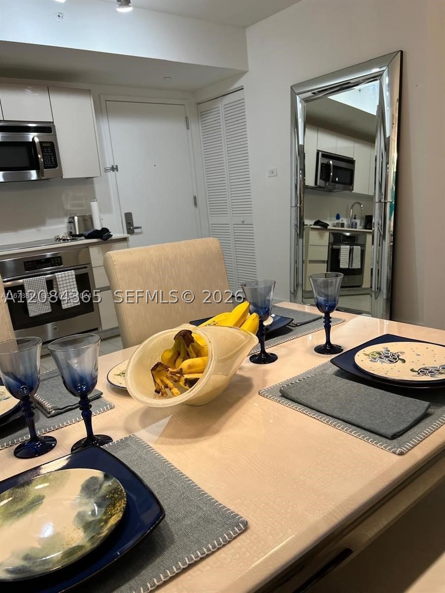 image Beachwalk Condominium18