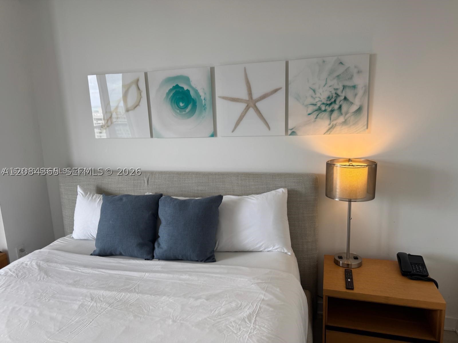 image Beachwalk Condominium24