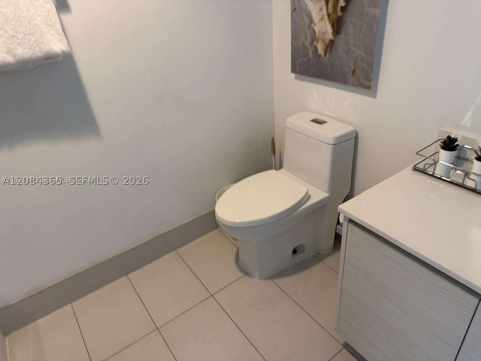 image Beachwalk Condominium27