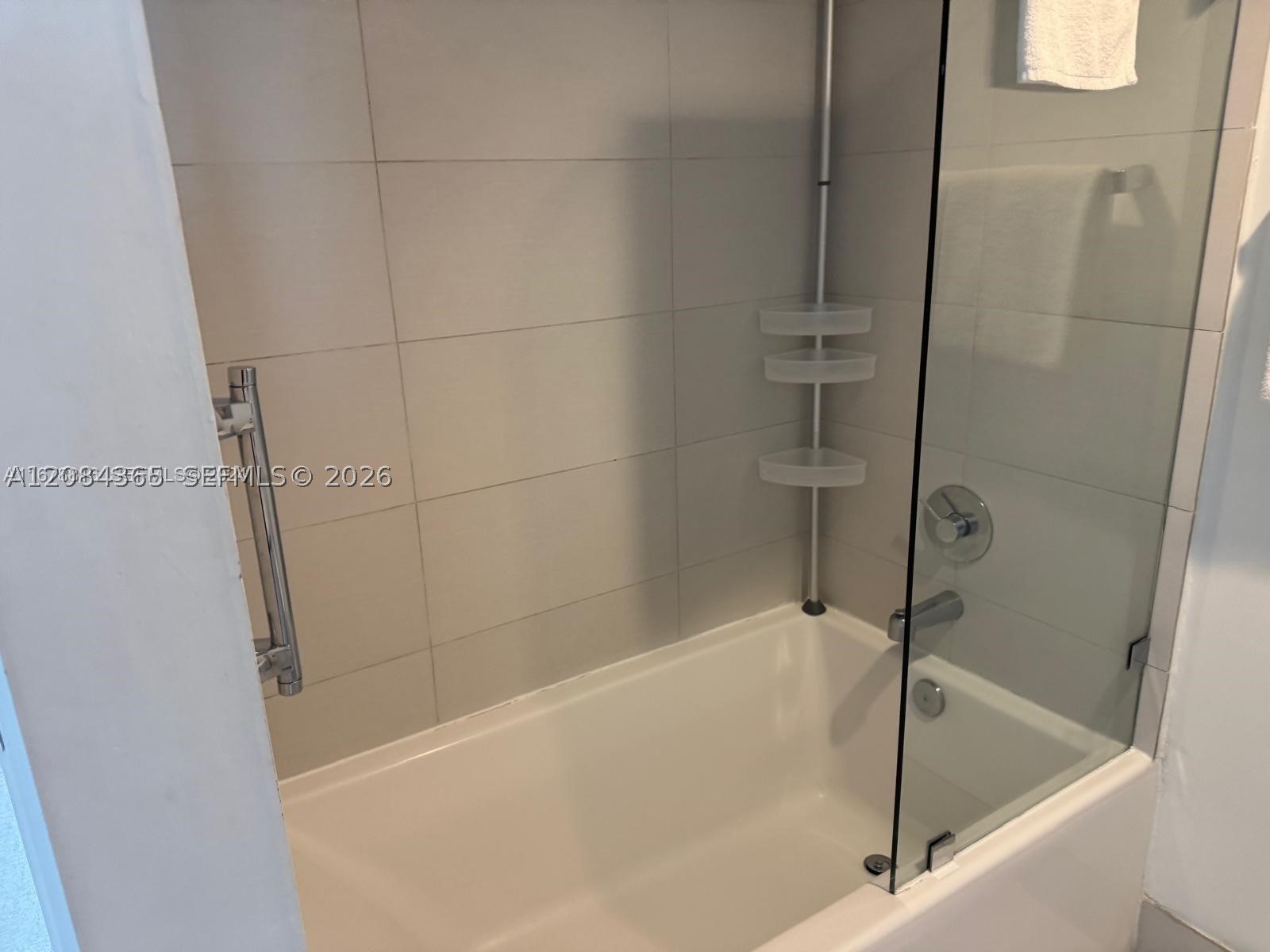 image Beachwalk Condominium28