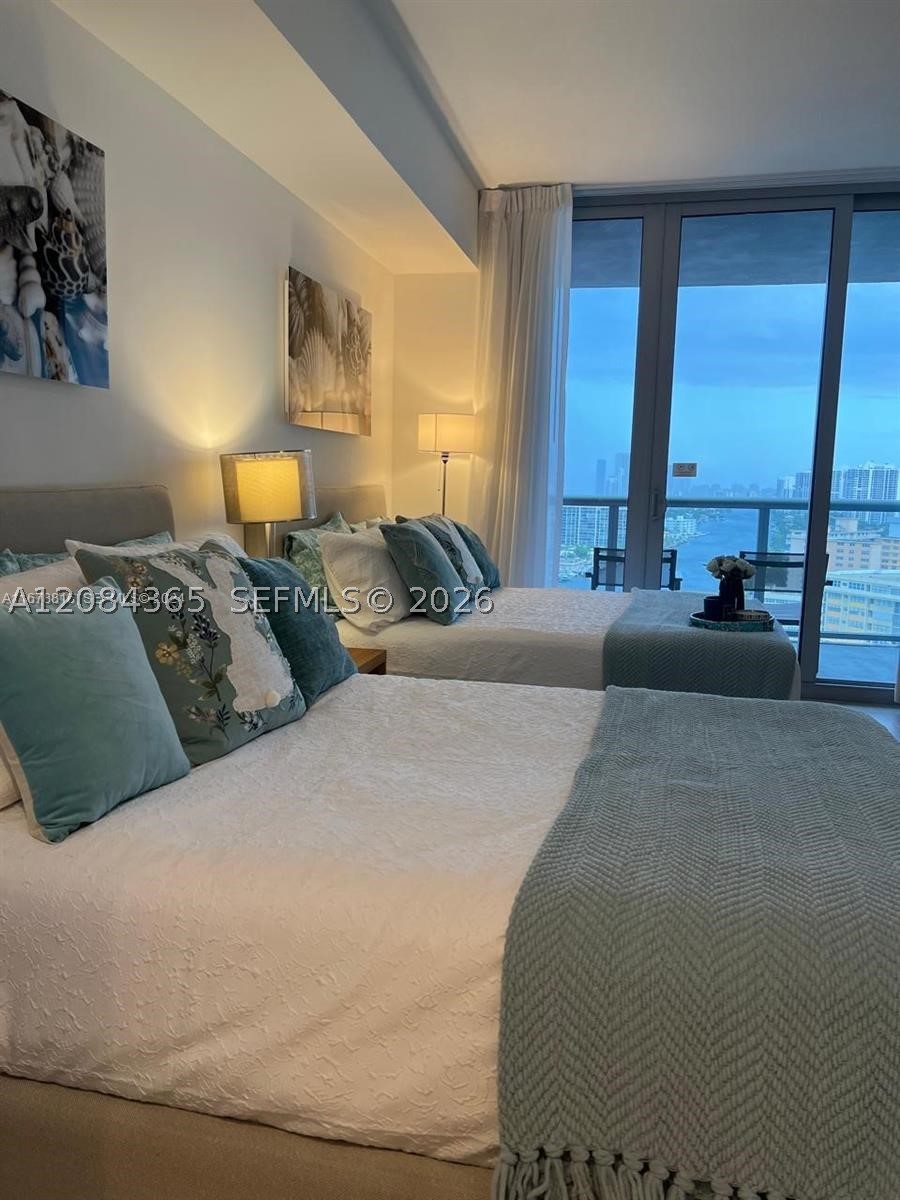 image Beachwalk Condominium31