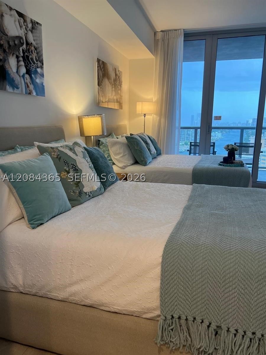 image Beachwalk Condominium33