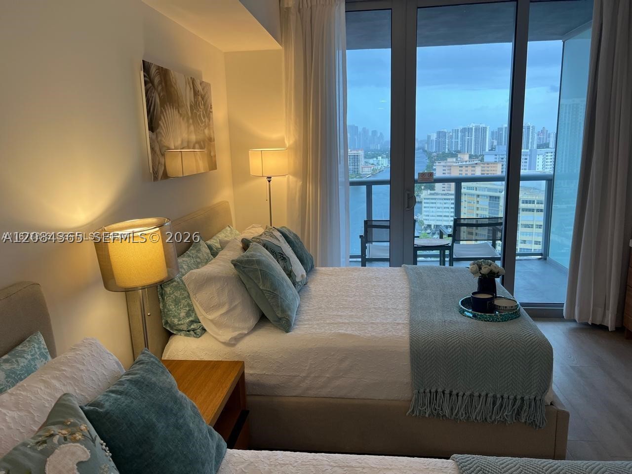 image Beachwalk Condominium41