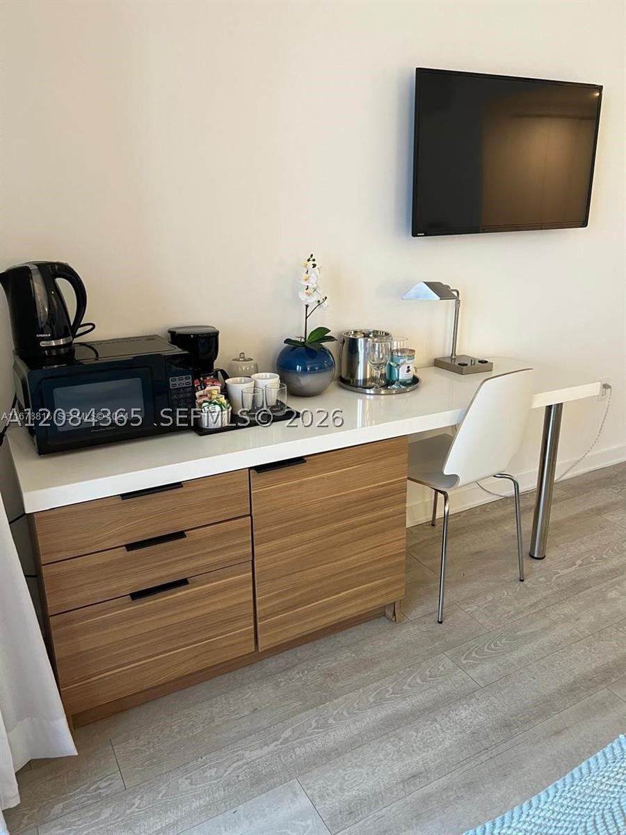 image Beachwalk Condominium45