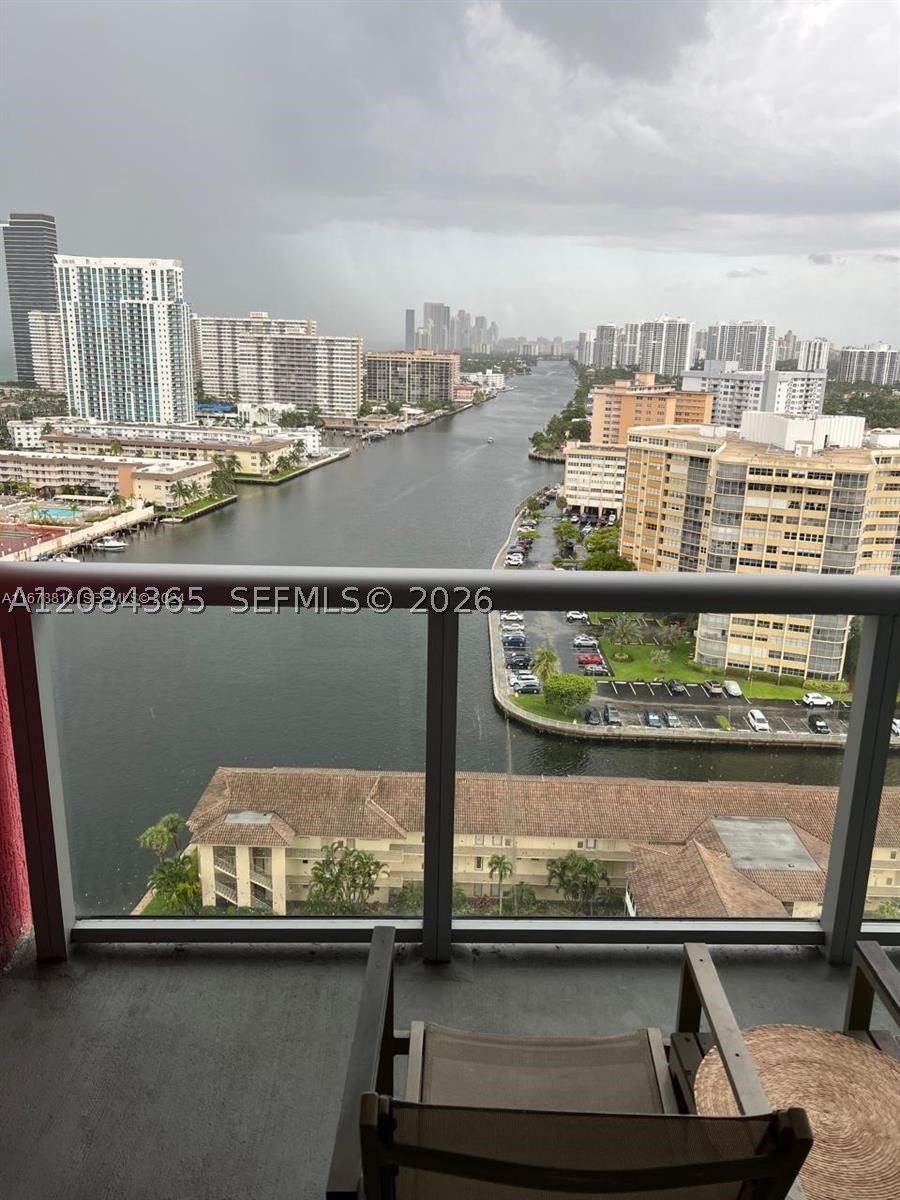 image Beachwalk Condominium51