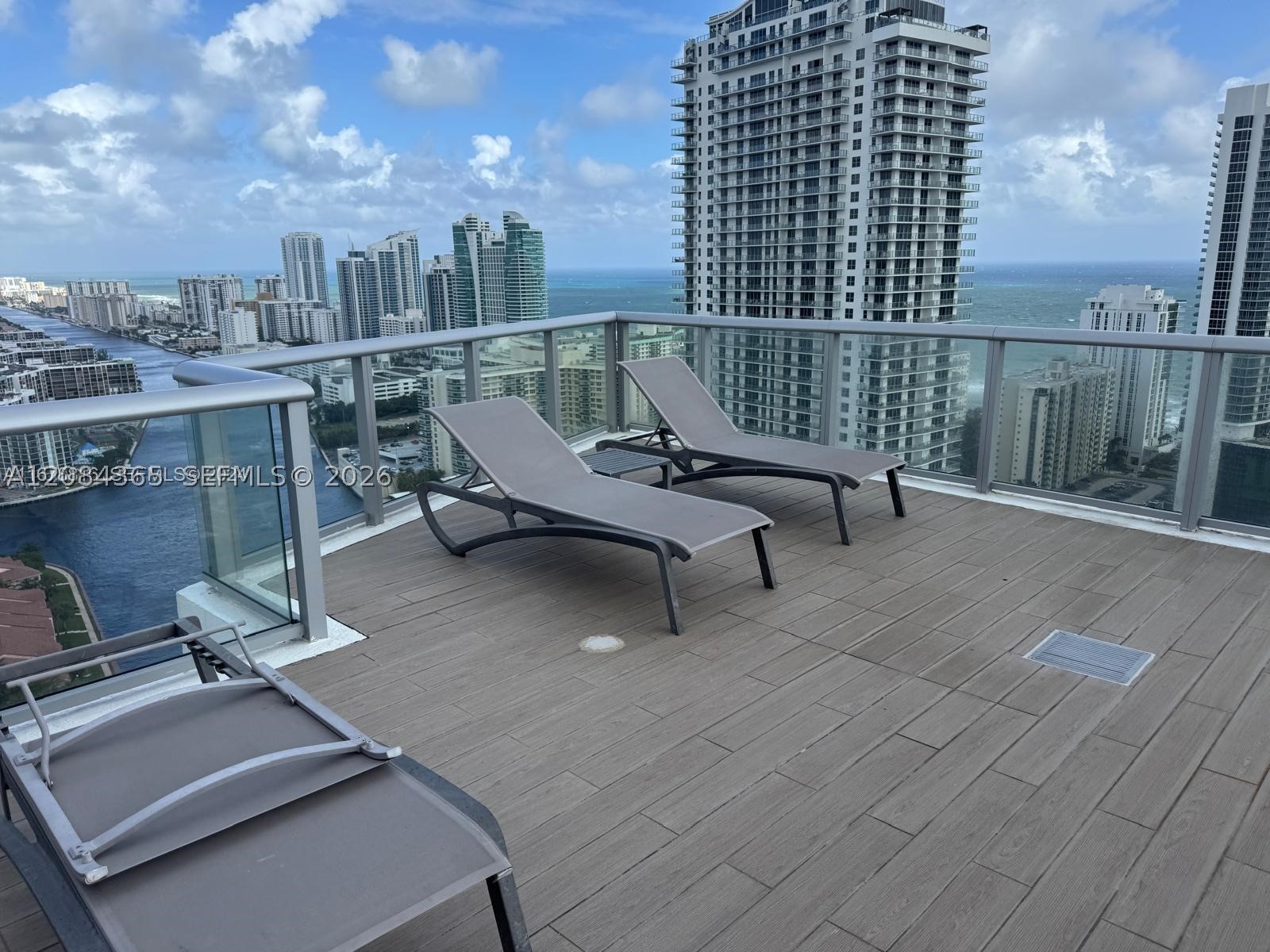 image Beachwalk Condominium58