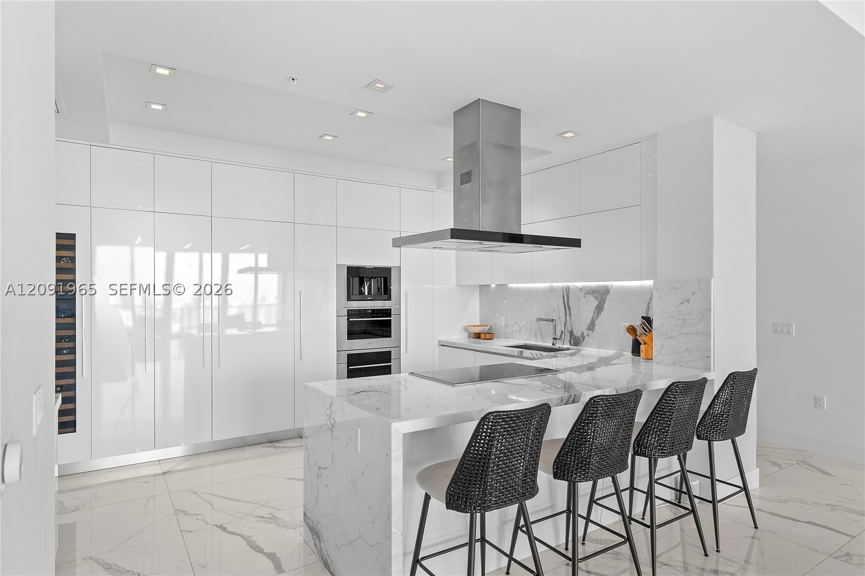300 Sunny Isles Blvd #4-PH-03 Sunny Isles Beach, FL 33160
