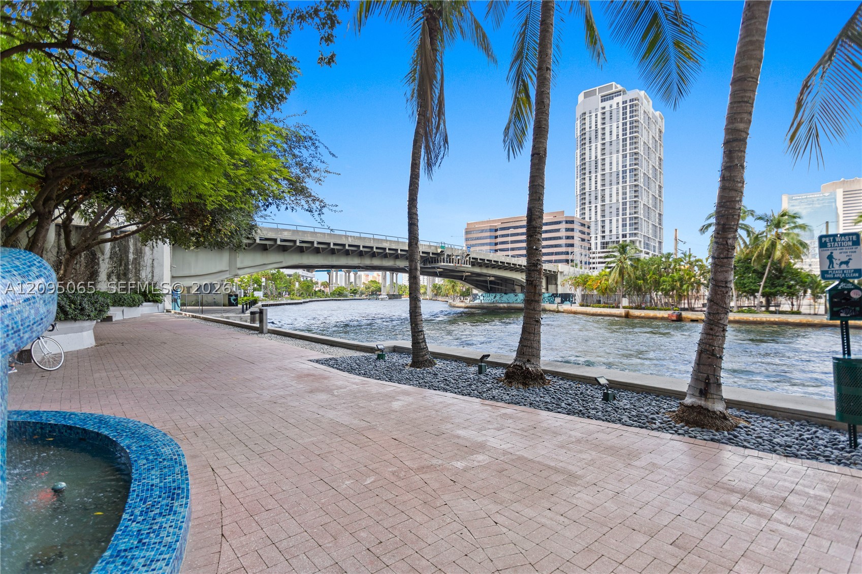 image Latitude on the River17