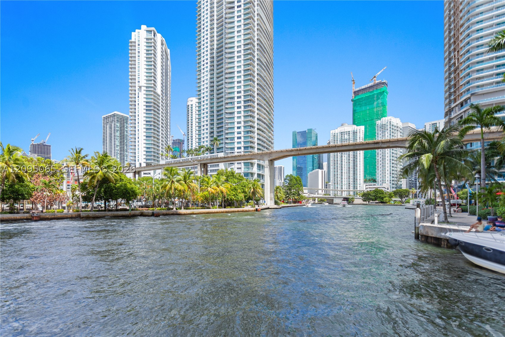 image Latitude on the River1