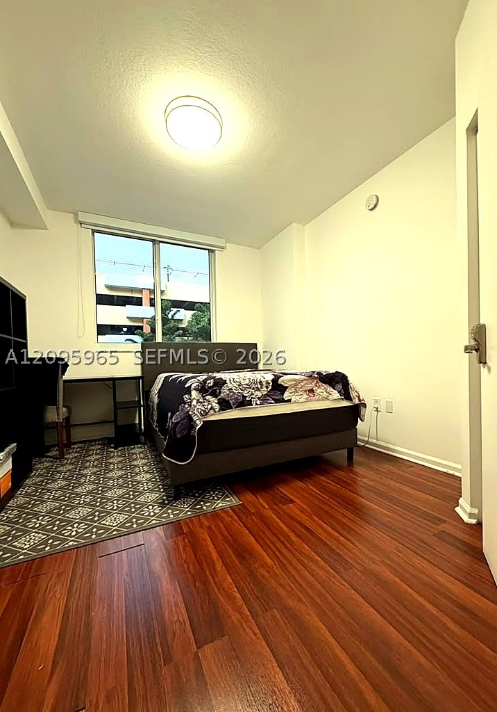 image The Venture at Aventura7