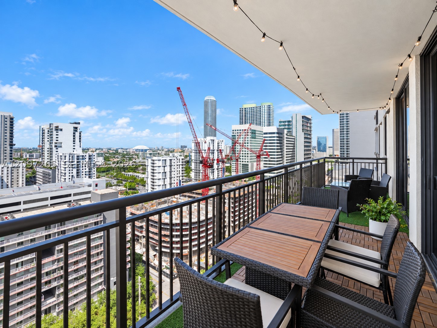image Nine at Mary Brickell Village13