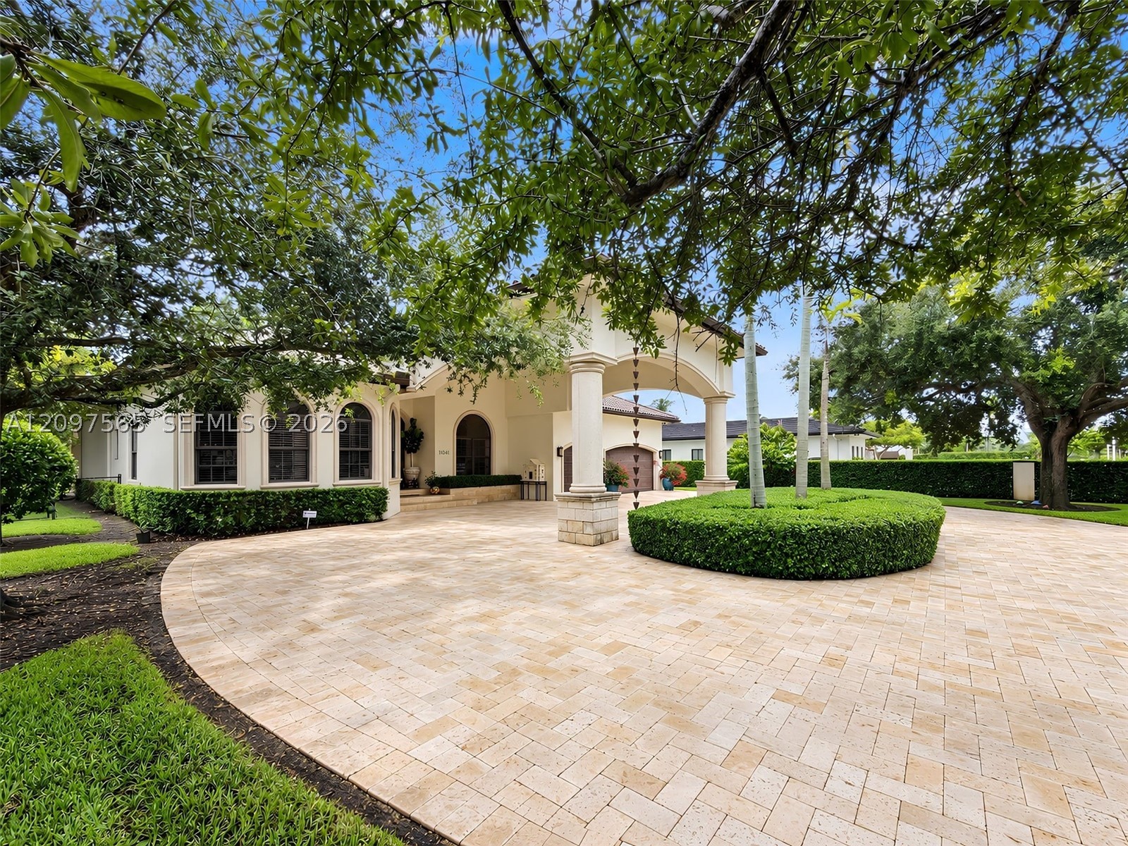 11691 SW 93rd St Miami, FL 33176