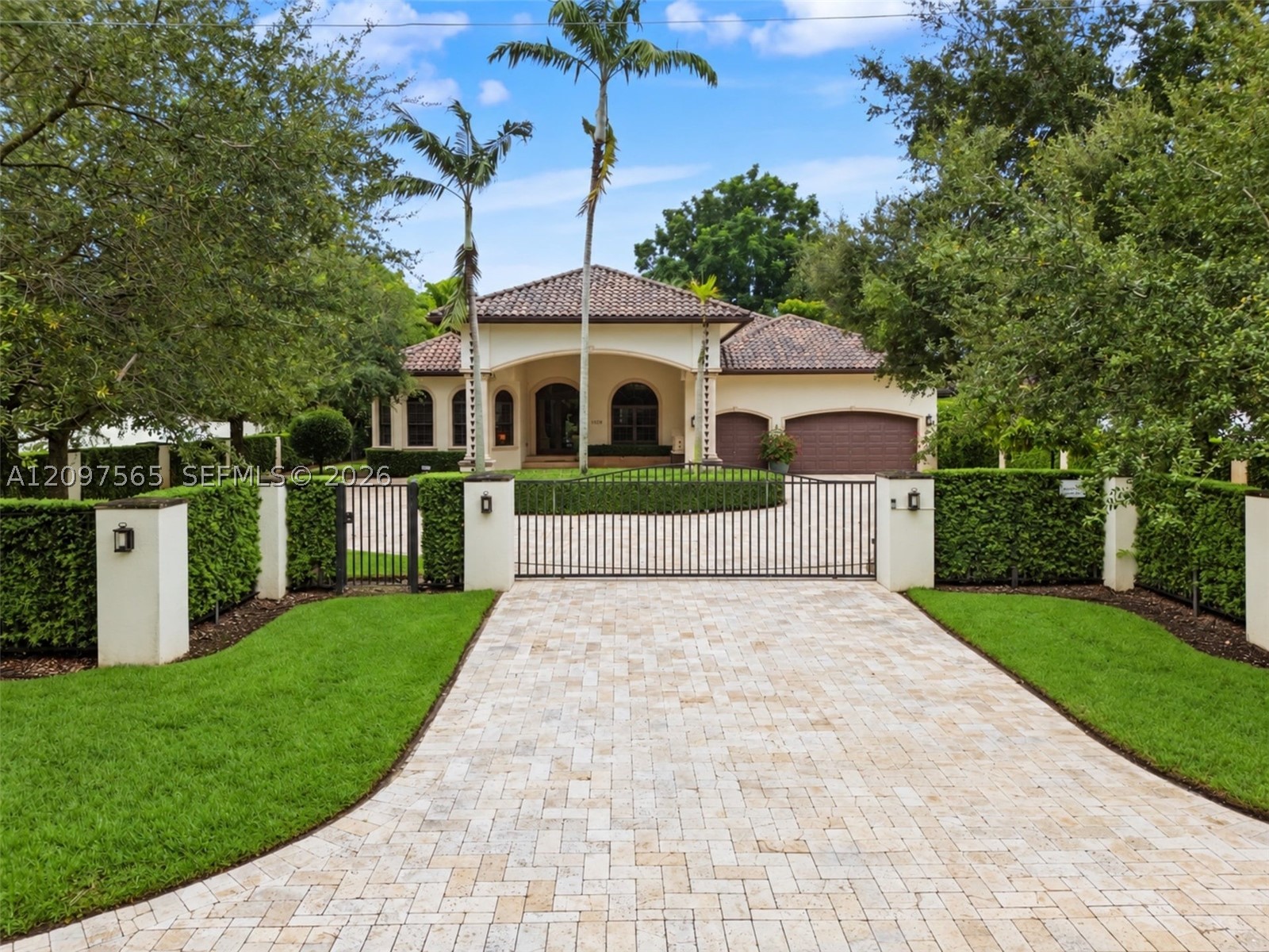 11691 SW 93rd St Miami, FL 33176