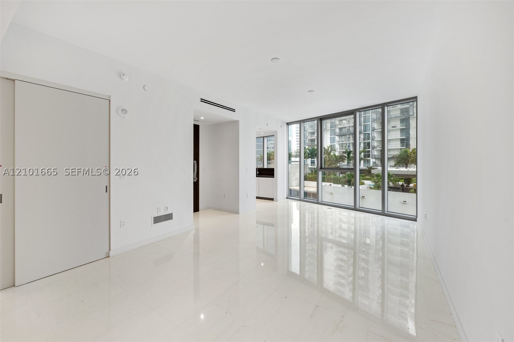 image Aston Martin Residences19