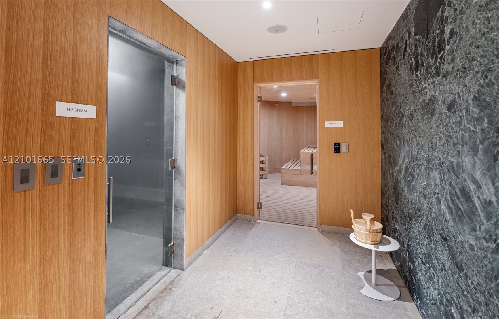 image Aston Martin Residences28