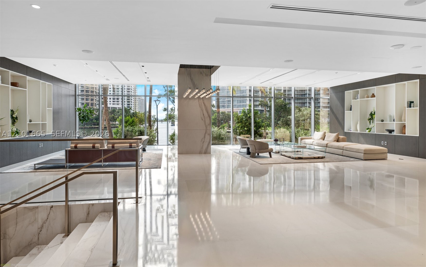 image Aston Martin Residences5
