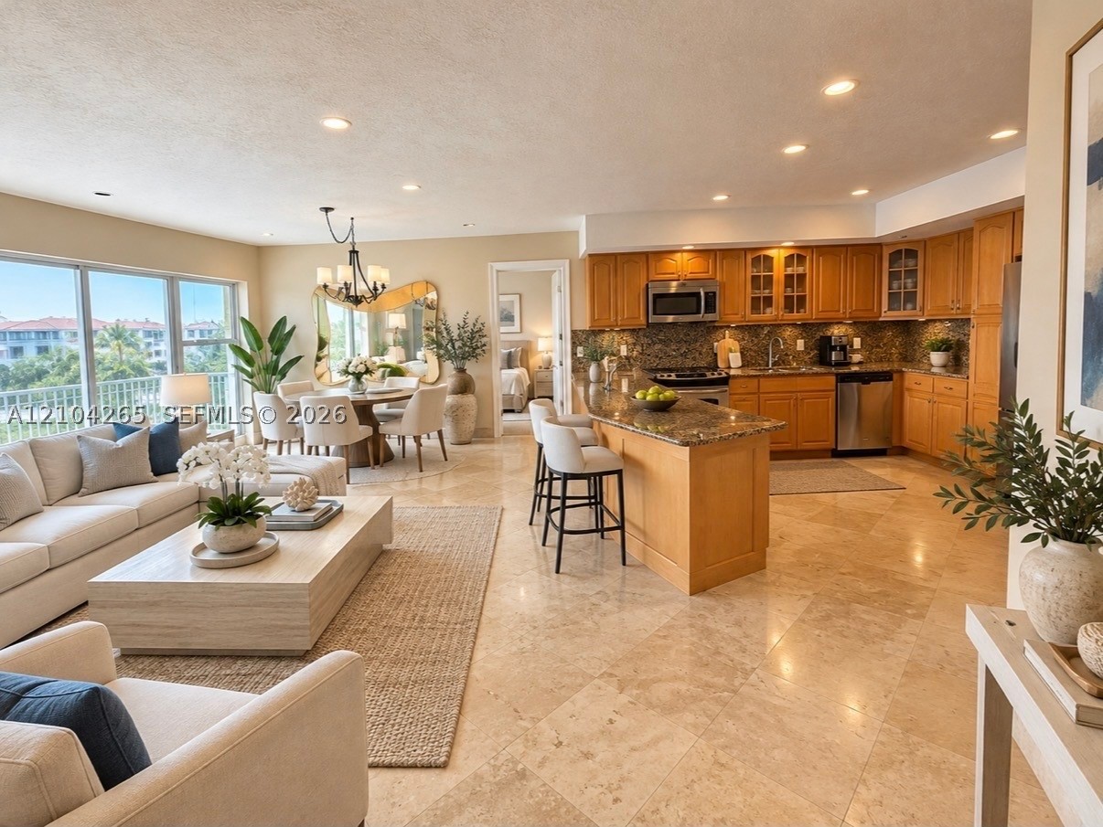 400 Diplomat Pkwy #601