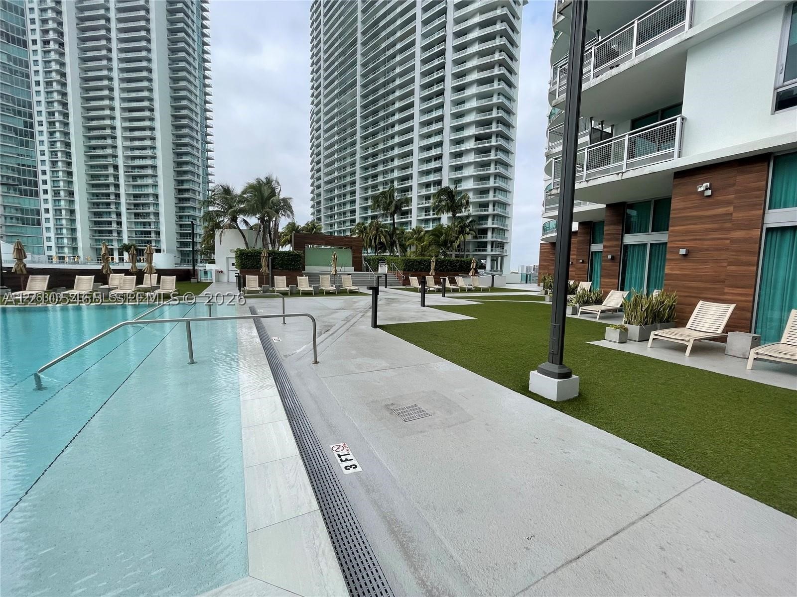 image Wind Condo4