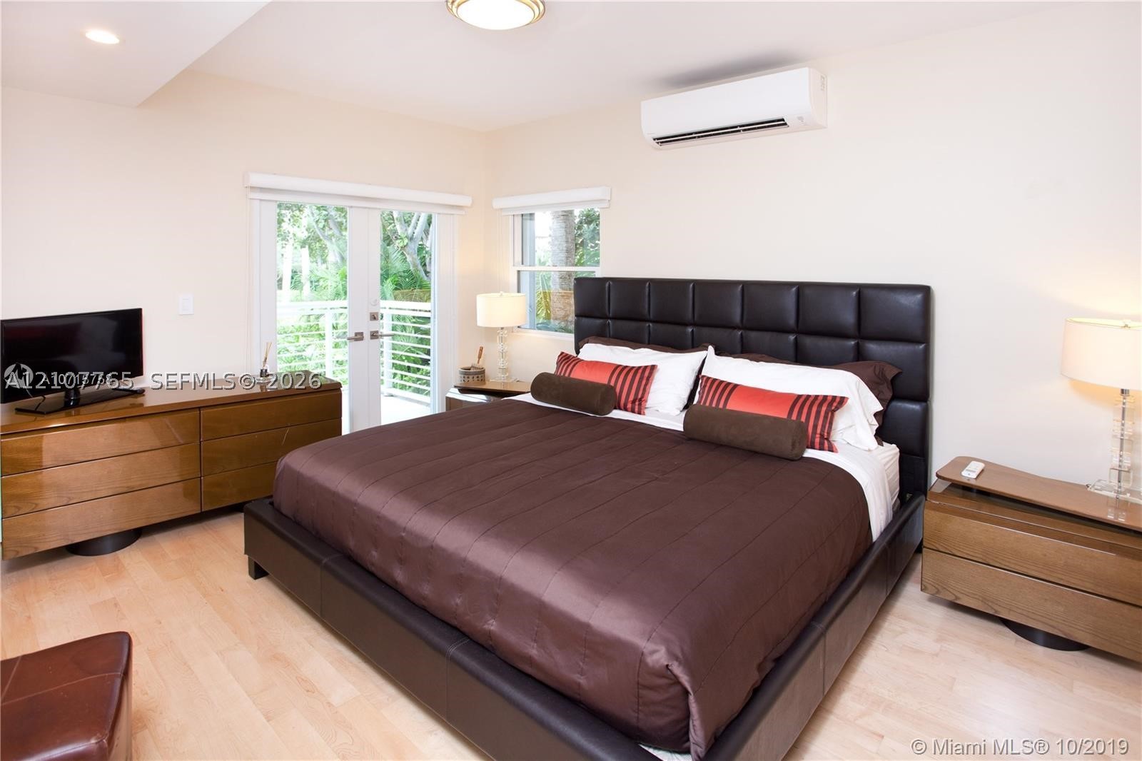 7103 Mira Flores Ave Coral Gables, FL 33143