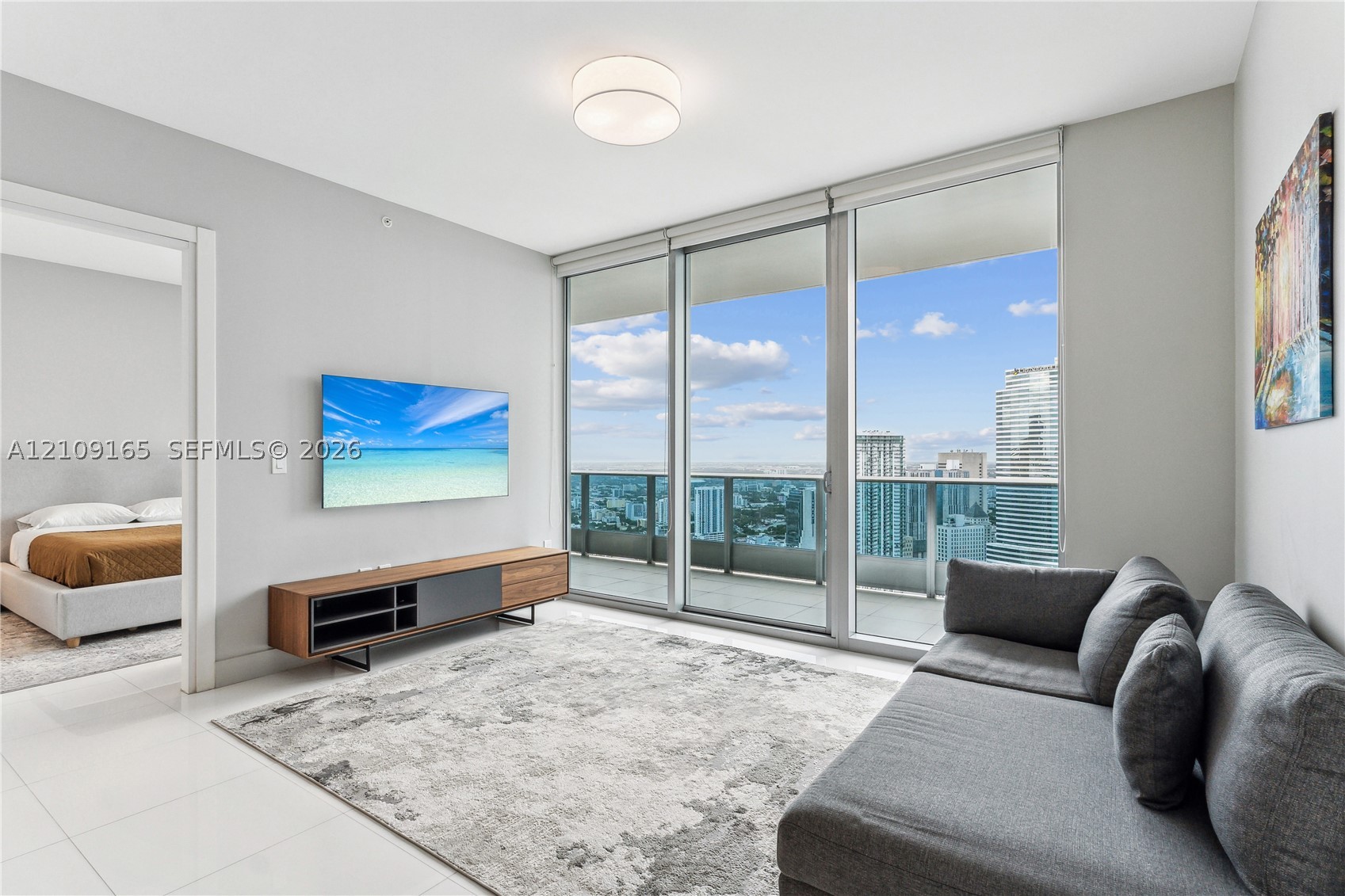 200 Biscayne Blvd Way #4912 Miami, FL 33131