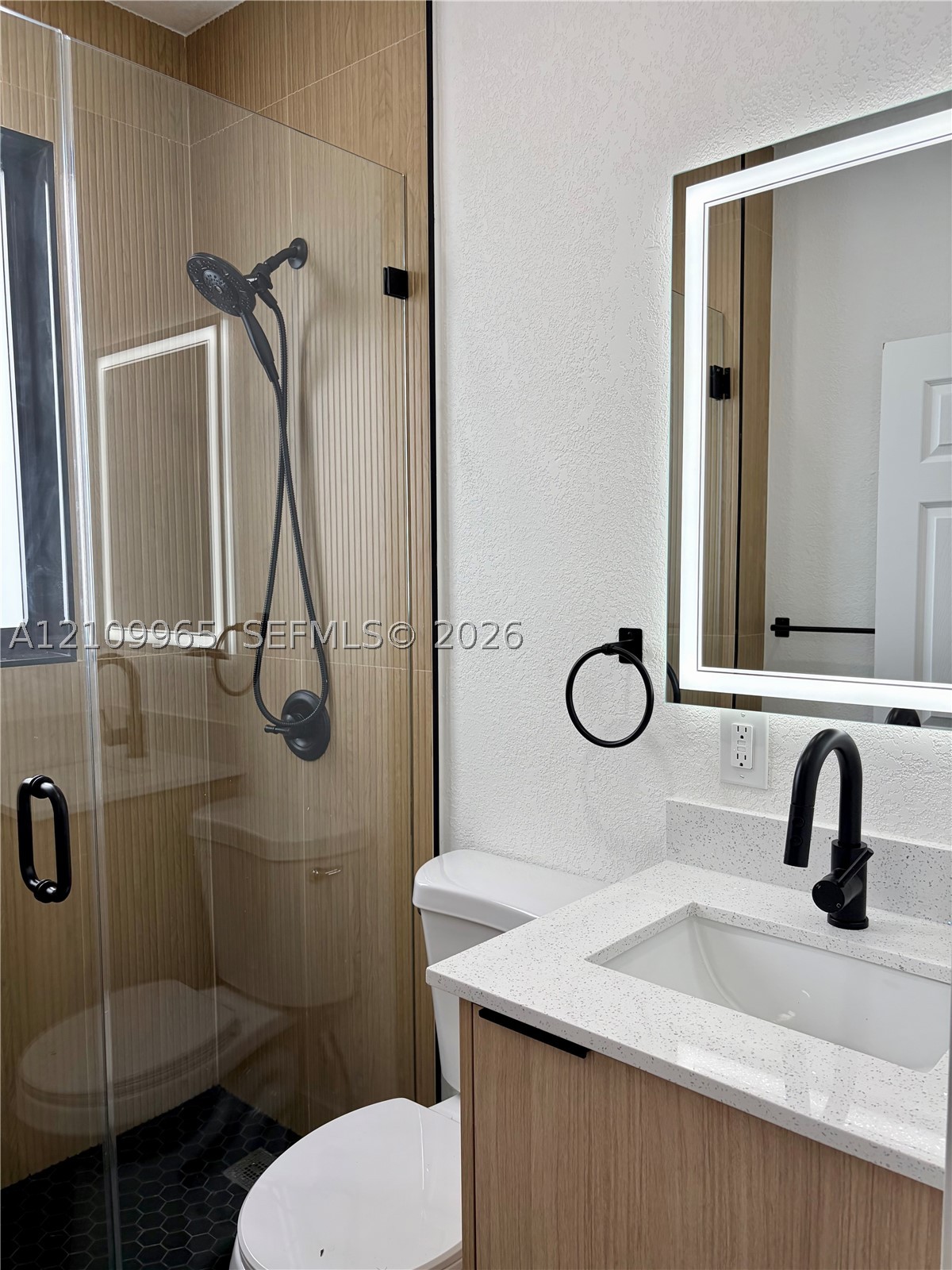 629 SW 10th Ave #11 Miami, FL 33130