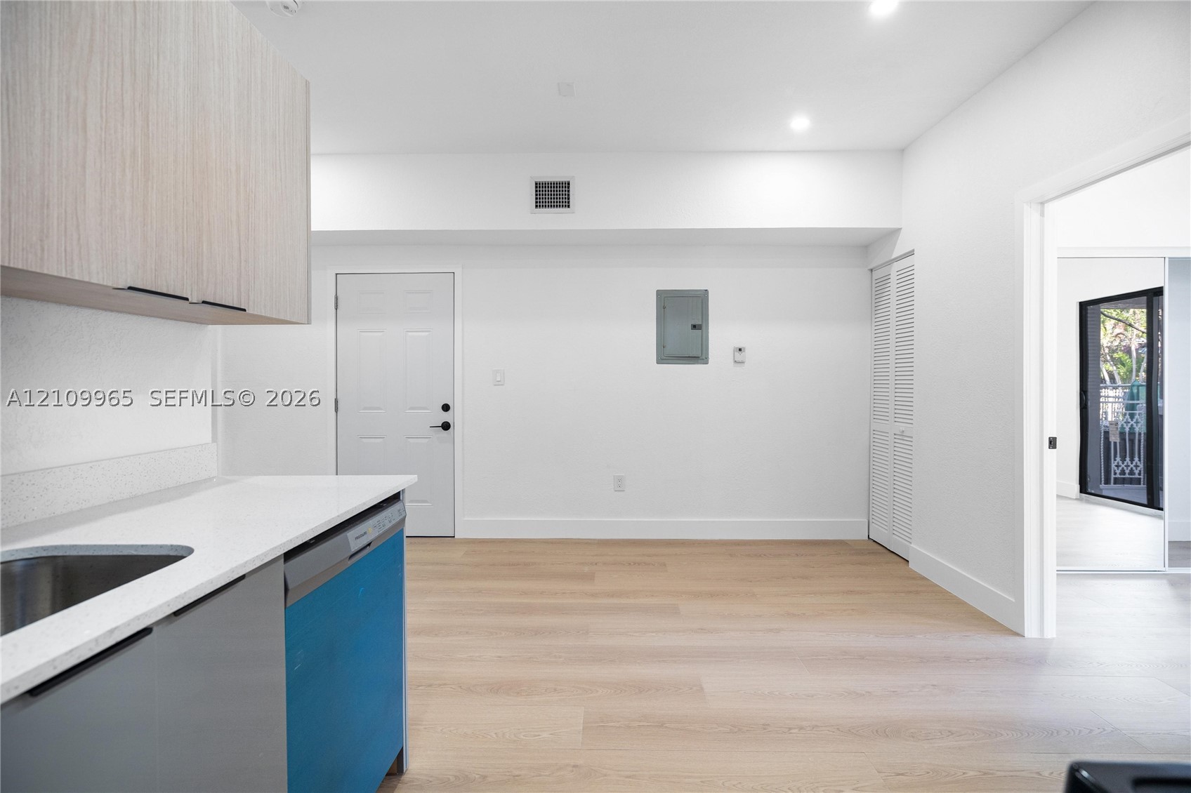 629 SW 10th Ave #11 Miami, FL 33130