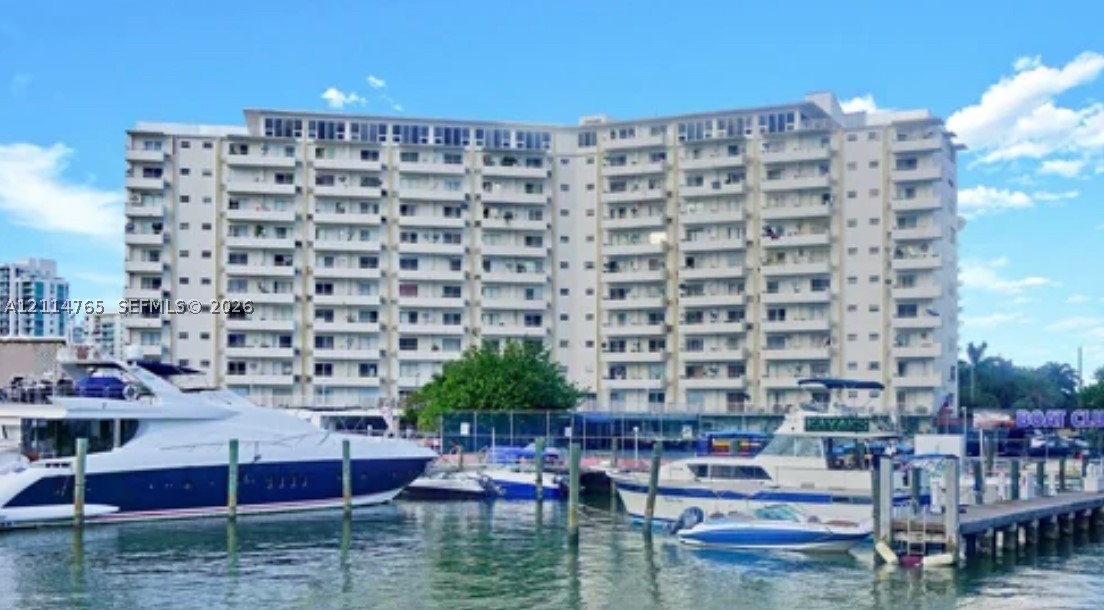 7904 West Dr #610