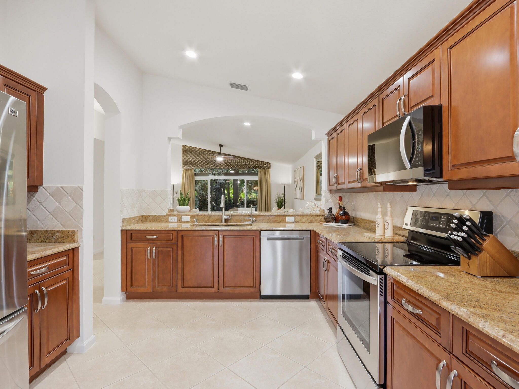 11184 Ihilani Boynton Beach, FL 33437